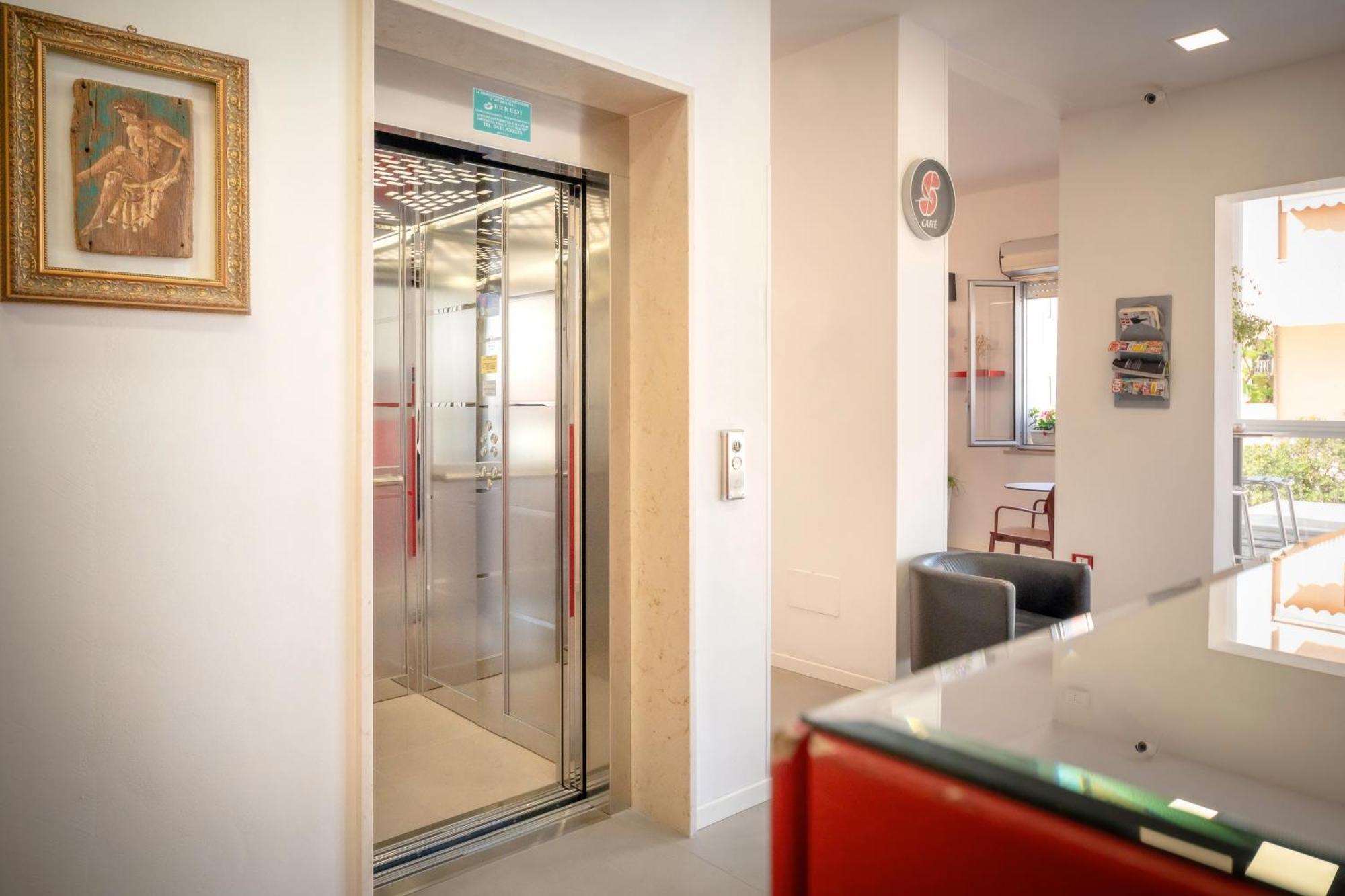Hotel Firenze Caorle Luaran gambar