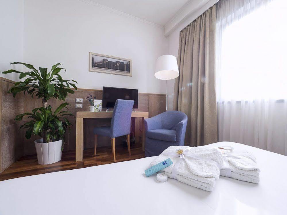Hotel Firenze Caorle Luaran gambar